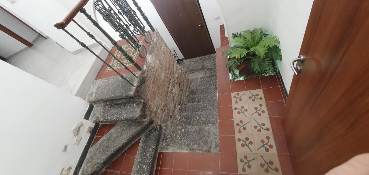 Domus Odeon La Casa Nel Parco Archeologico Di Catania Daire Dış mekan fotoğraf